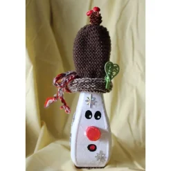 Geldgeschenk MANNI SNOW, nette Idee zum Nikolaus, witziges Upcycling-Projekt, gestaltet mit Acrylfarbe, Kork und Wolle