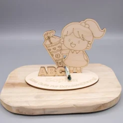 Geldgeschenk Mädchen mit Zuckertüte - aus Holz personalisiert