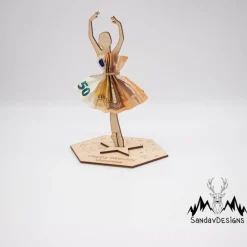 Geldgeschenk mit Ballerina stehend - aus Holz personalisiert