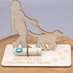 Geldgeschenk mit Hund - aus Holz personalisiert