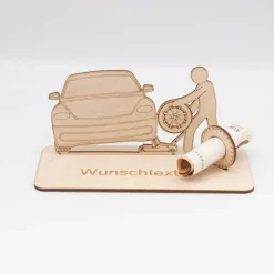 Geldgeschenk mit KFZ-Mechaniker - aus Holz personalisiert