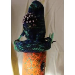 Geldgeschenk  OSSI SNOW, nette Idee zum Nikolaus, witziges Upcycling-Projekt, gestaltet mit Acrylfarbe, Wolle und Filz