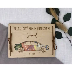 Geldgeschenk personalisiert zum bestandenem Führerschein aus Holz, Geschenk zur bestandenen Prüfung. Holzkarte