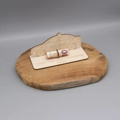 Geldgeschenk Polizeiauto - aus Holz personalisiert