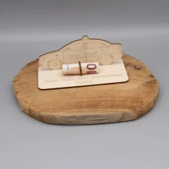 Geldgeschenk Polizeiauto - aus Holz personalisiert