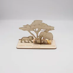 Geldgeschenk Savanne - aus Holz personalisiert