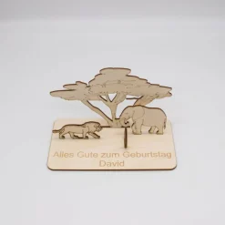 Geldgeschenk Savanne - aus Holz personalisiert