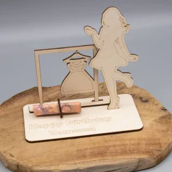 Geldgeschenk Shopping - aus Holz personalisiert