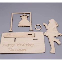 Geldgeschenk Shopping - aus Holz personalisiert