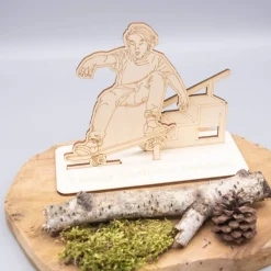 Geldgeschenk Skateboardfahrer - aus Holz personalisiert