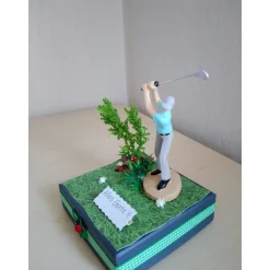 Geldgeschenk Sportler Golfer – Golfspieler  Geschenkbox Männerfigur Naturdeko – Alles Gute