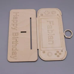 Geldgeschenk Switch - aus Holz personalisiert