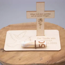 Geldgeschenk Taufe - aus Holz personalisiert