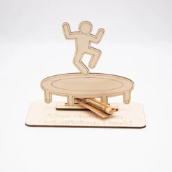 Geldgeschenk Trampolin - aus Holz personalisiert