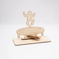 Geldgeschenk Trampolin - aus Holz personalisiert