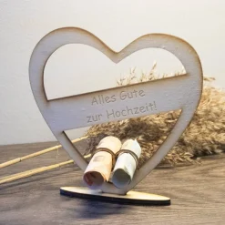 Geldgeschenk zur Hochzeit - aus Holz personalisiert