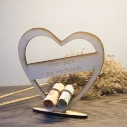 Geldgeschenk zur Hochzeit - aus Holz personalisiert