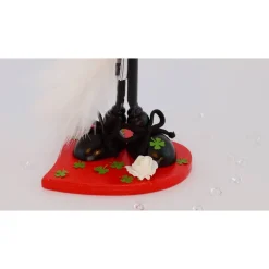 Geldgeschenk zur Hochzeit – Handgefertigte Figur als einzigartiges Hochzeitsgeschenk für das Brautpaar