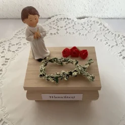 Geldgeschenk zur Kommunion oder Firmung für Junge mit Fisch auf Holz-Box als Geschenk mit Kreuz zum Geld verschenken