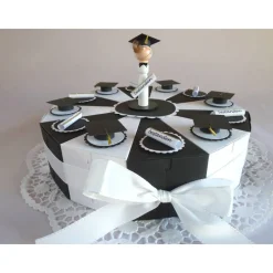 Geldgeschenk/Geldgeschenktorte zur Promotion/für einen Abiturienten, 27 cm Ø