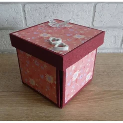 Geldgeschenkverpackung - Hochzeit - Brautpaarfigur auf Vespa