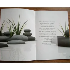 Geschenk Booklet , Büchlein, Taschenbuch mit Geschenkkarte -  Glücklich, Inspirationen für den Augenblick