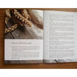 Geschenk Booklet , Büchlein, Taschenbuch mit Geschenkkarte -  Interessantes, Leckeres, Witziges aus Omas Backstube