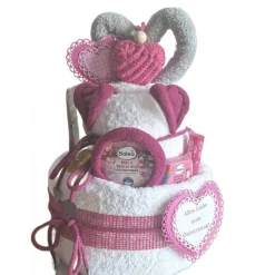 Geschenk Frauen Muttertag Valentinstag Geburtstag Handtuchtorte mit viel Herz