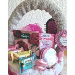 Geschenk Frauen Wellness Korb Muttertag Geburtstag Valentinstag Glücksschweinchen Schutzengel