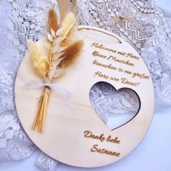 Geschenk Hebamme | Hebamme mit Herz | Dankeschön Hebamme mit Trockenblumenstrauß | personalisiertes Geschenk