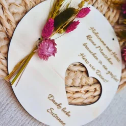 Geschenk Hebamme | Hebamme mit Herz | Dankeschön Hebamme mit Trockenblumenstrauß | personalisiertes Geschenk