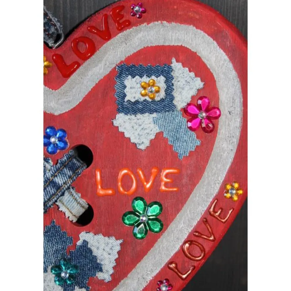 Geschenk zum Valentinstag LOVE abstrakt gestaltetes Herz aus Holz mit Acrylfarbe im Shabby-Stil bemalt