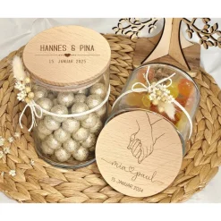 Geschenk zur Hochzeit personalisiert Namen Brautpaar Glas graviert Vorratsglas Gravur Naschglas kleine Aufmerksamkeit