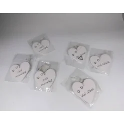 Geschenkanhänger & Streuteile Herzen weiß Holz Just Married Hochzeit Dekoration