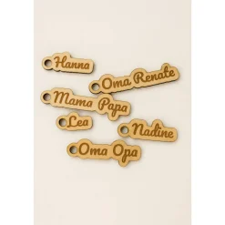 Geschenkanhänger Personalisiertes Namensschild aus Holz – Weihnachts Geschenkanhänger mit Gravur – 3mm Birke