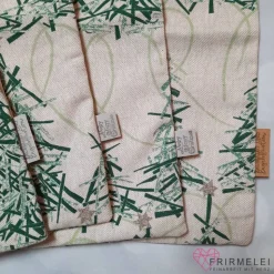 Geschenkbeutel - beige mit grün gestrichelten Tannen (Varianten)