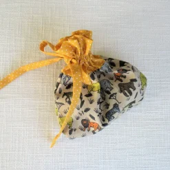 Geschenkbeutel für Kinder mit Zootieren nachhaltig und vielseitig verwendbar Doppelpack