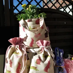 Geschenkbeutel, Osterbeutel, nachhaltige Geschenkverpackung, Hasenmotiv