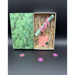 Geschenkbox Glücksschwein – Handgemachte Geschenkverpackung für Glückwünsche