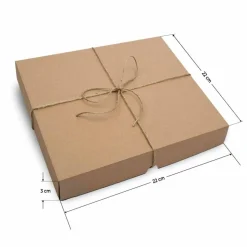 Geschenkbox weiß Größe M 22 x 22 3 cm mit Jutegarn und Karte nach Wahl ==><noscript><img width=