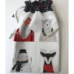 Geschenkebeutel Nr. 1-4 aus Baumwolle Patchworkstoff – Weihnachtsmotive, gefüttert, 20x30cm, Handmade