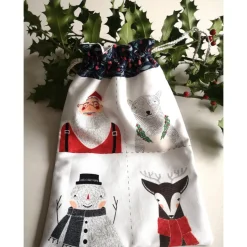 Geschenkebeutel Weihnachten Nr.4 aus Baumwolle Patchworkstoff mit weihnachtlichen Motiven, 20x30cm, wiederverwendbar