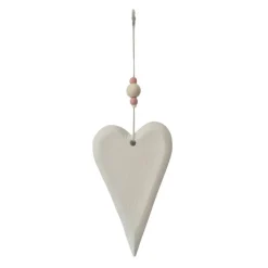 Geschenke-Set mit Holztablett, Kerze, Kerzenhalter und Herzanhänger aus Keramikgips mit Holztablett