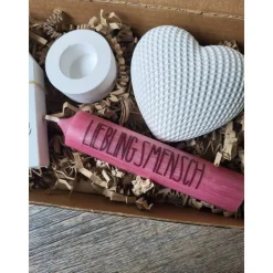 Geschenkkarton * Lieblingsmensch *aubergine Kerze * Du&Ich zuhause * Haus * Herz * Kerzenhalter