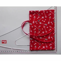 Geschenkverpackung aus Stoff rot Pfeil Herz Stoffbeutel Geschenksäckchen