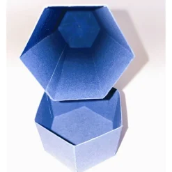 Geschenkverpackung Buntstift: Handgemachte Geschenkbox aus Karton zur Einschulung (6,2 x 22 cm)