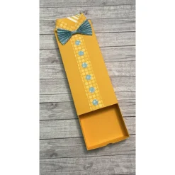 Geschenkverpackung in Hemden - Optik für Socken zum Geburtstag, Vatertag, Weihnachten etc., Box mit Fliege, Handarbeit