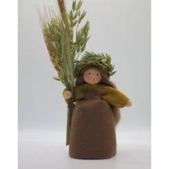 Getreidemädchen - handgefertigtes  Blumenkind - Jahreszeitentisch - Waldorf Art - Art.Nr. HE5