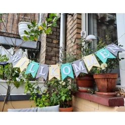 Girlande Willkommen in Pastellfarben Fashionfarben Grau Mint und Creme auf Wunsch personalisiert mit Wunschtext oder Nam