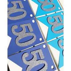 Girlande zum 50. Geburtstag in silber und blau. Handgefertigte Papierdeko, Wimpel, Wimpelkette, Glitzer Silber.